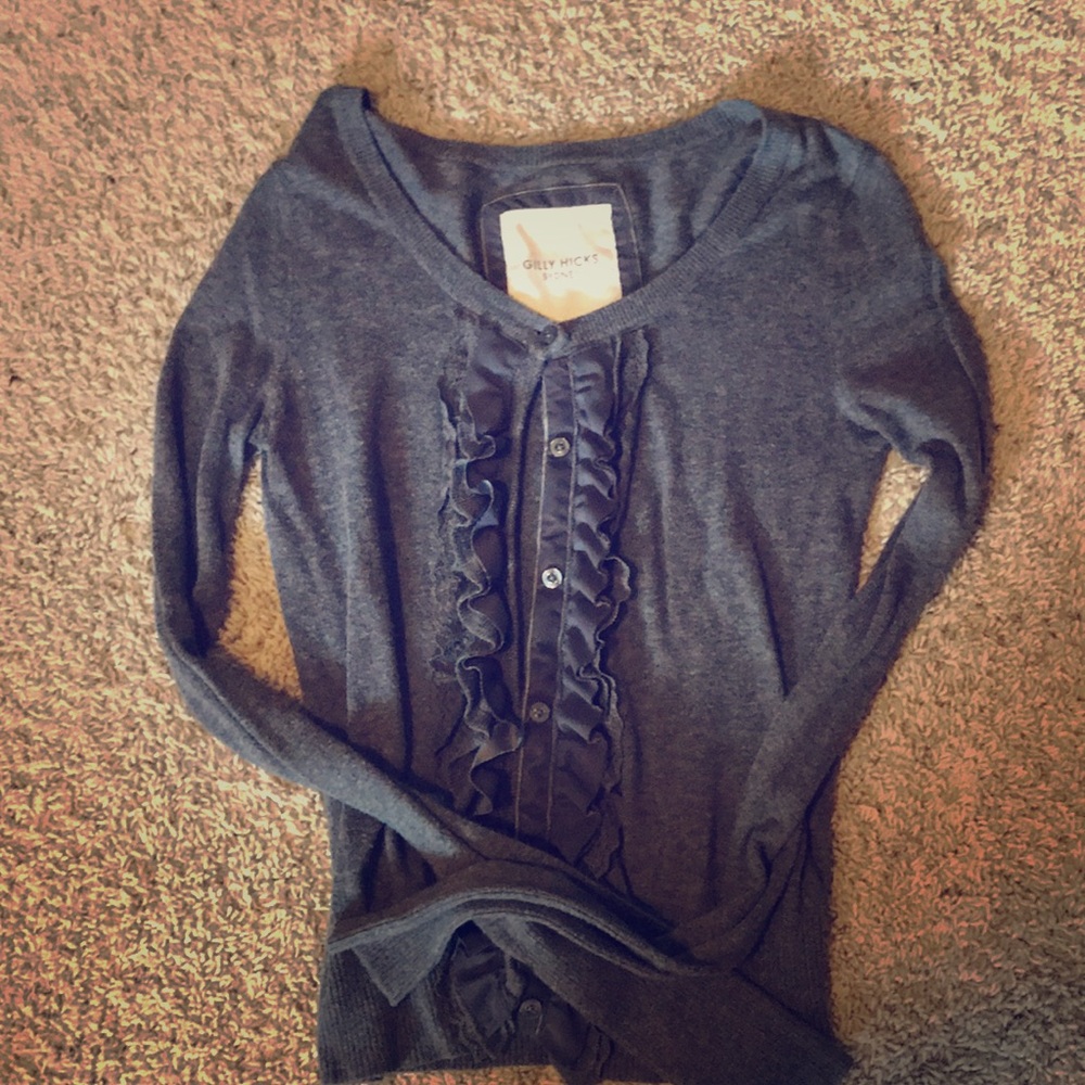 Grey cardigan